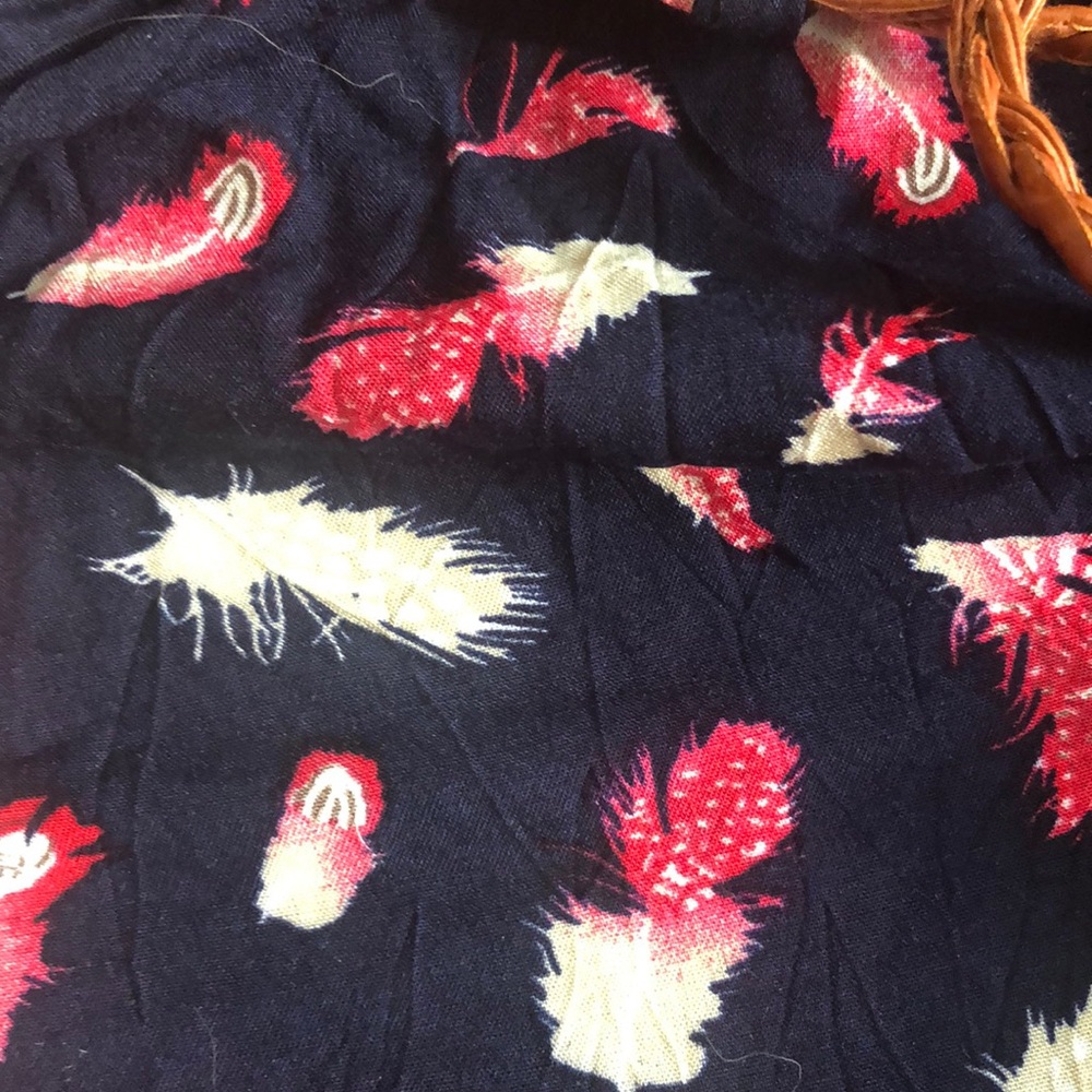 Fun romper! - Picture 2 of 2